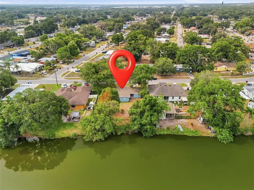 8210 Fir Drive Tampa FL 33619