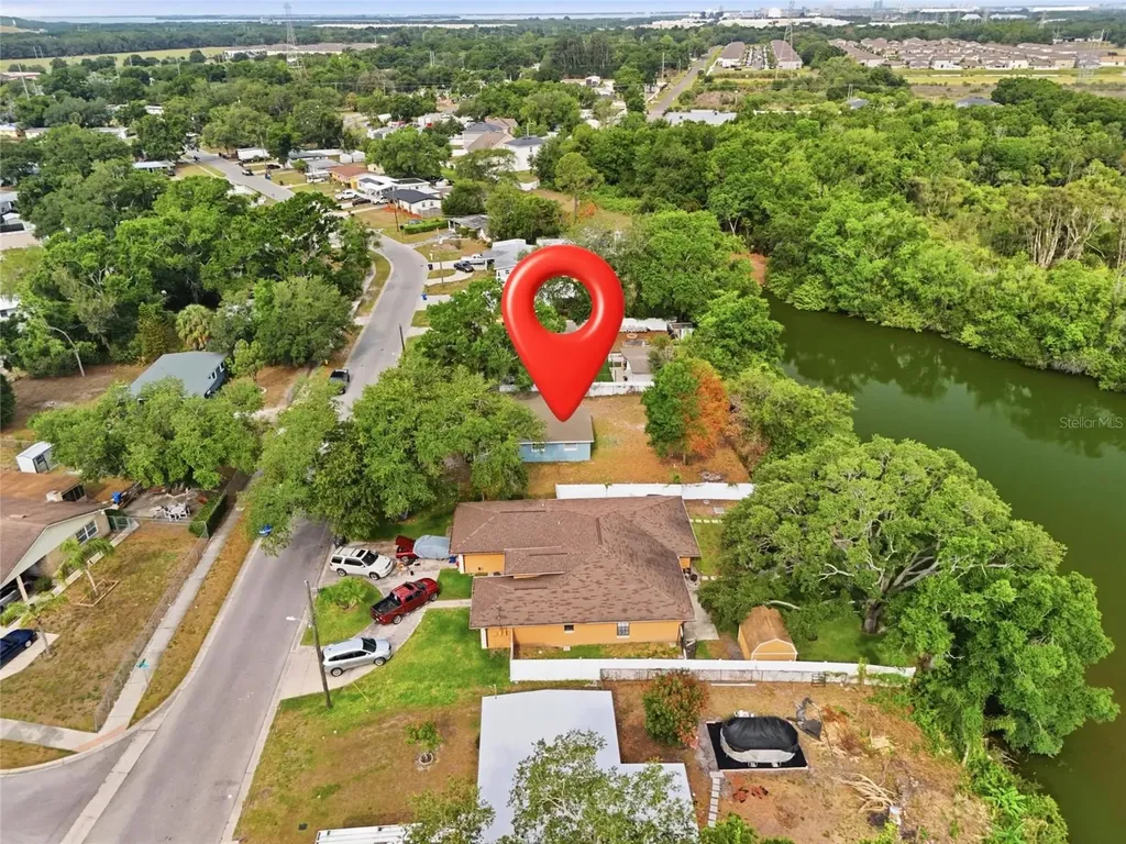 8210 Fir Drive Tampa FL 33619