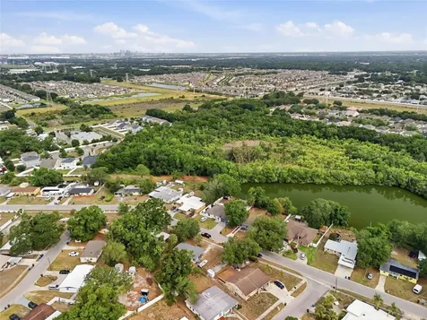 8210 Fir Drive Tampa FL 33619