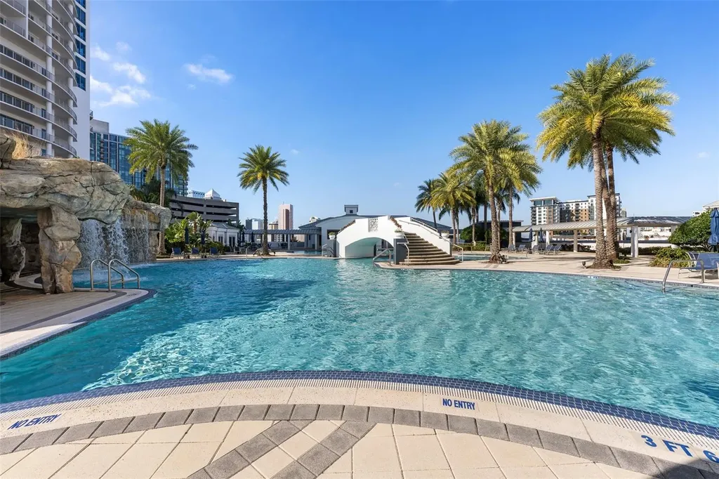 1209 E Cumberland Avenue Tampa FL 33602