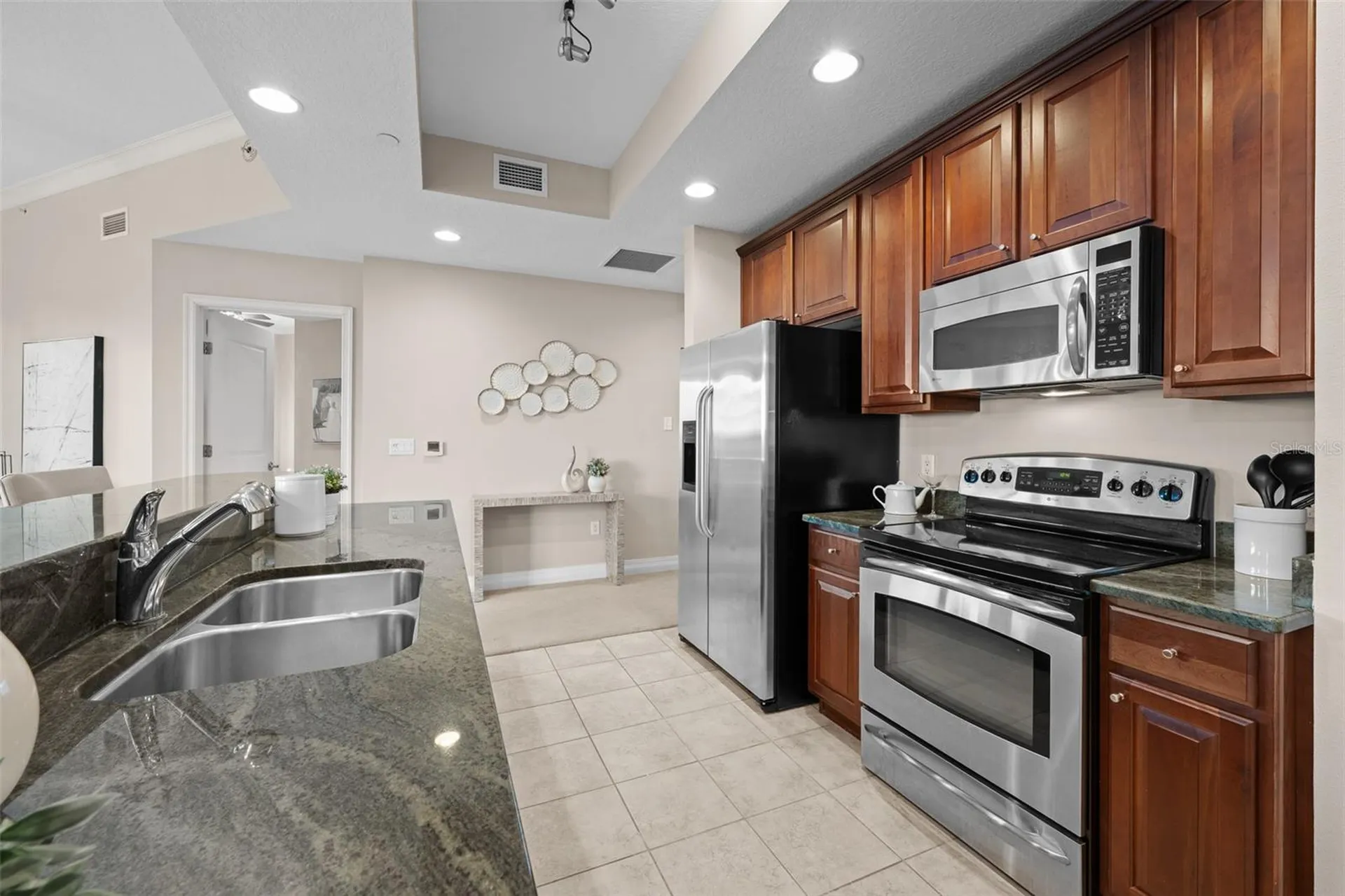 1209 E Cumberland Avenue Tampa FL 33602