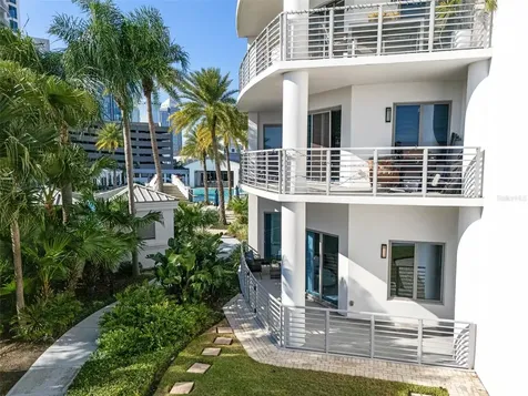 1209 E Cumberland Avenue Tampa FL 33602