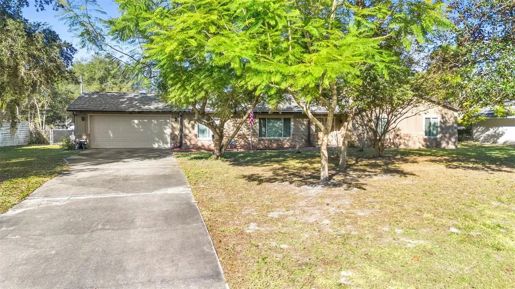 1906 Kingway Drive Deltona FL 32738