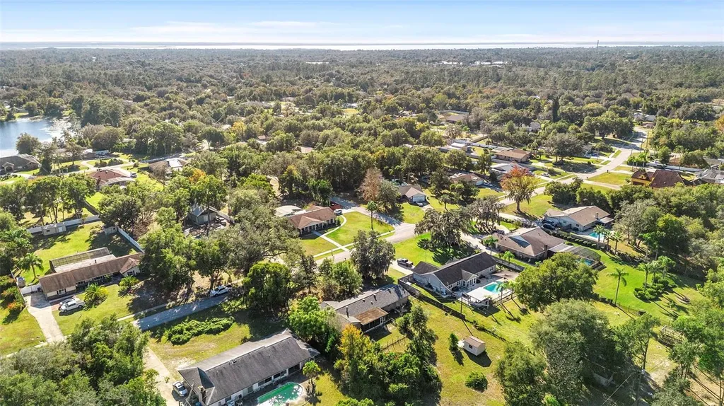 1906 Kingway Drive Deltona FL 32738