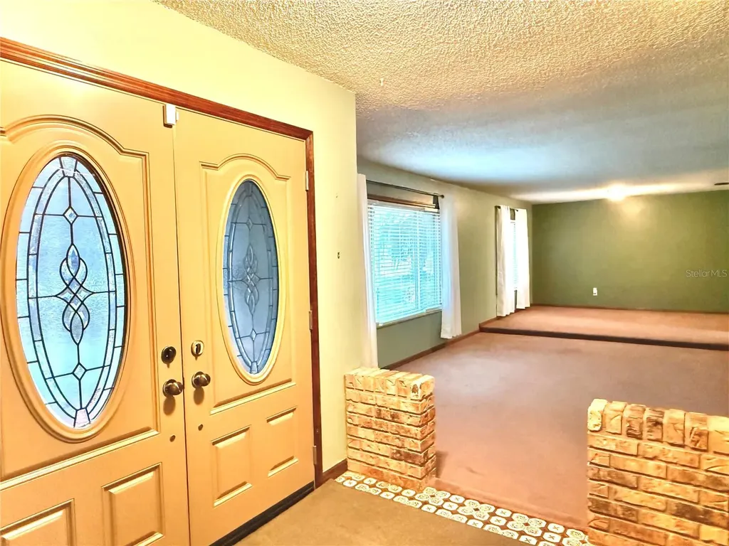 1906 Kingway Drive Deltona FL 32738