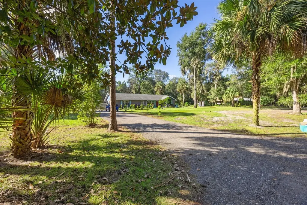 121 Herja Acre Lane Palatka FL 32177