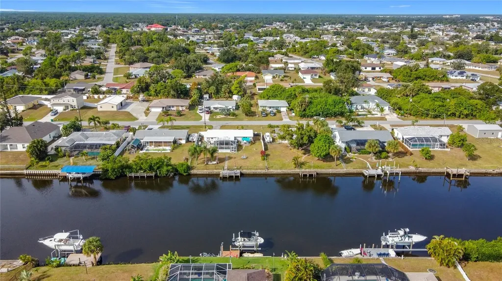 551 W Tarpon Boulevard NW Port Charlotte FL 33952
