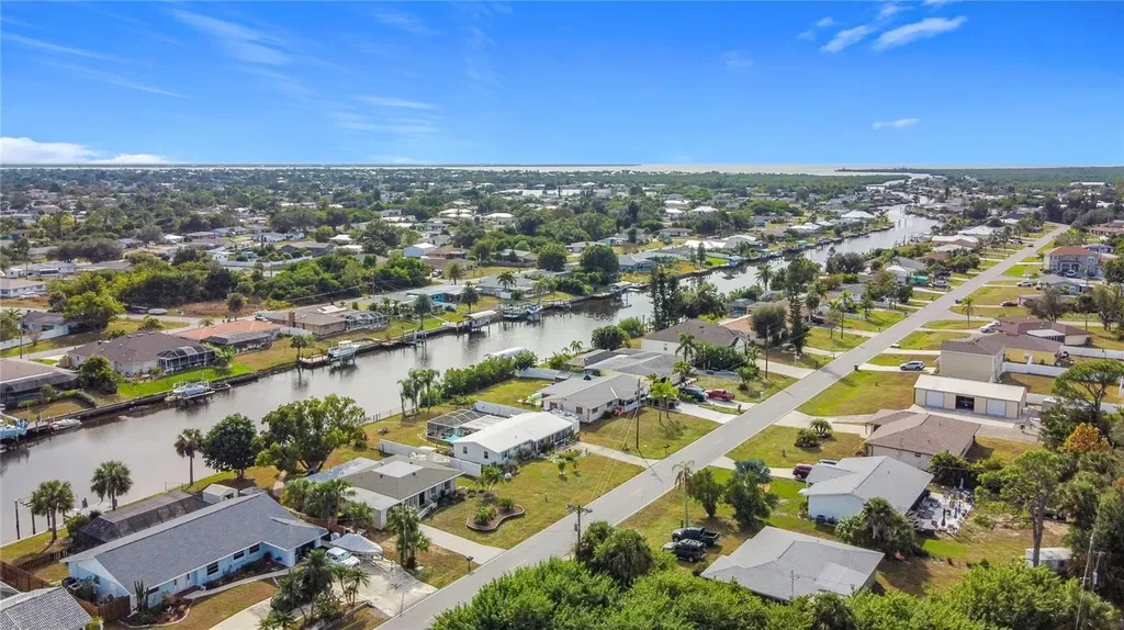 551 W Tarpon Boulevard NW Port Charlotte FL 33952