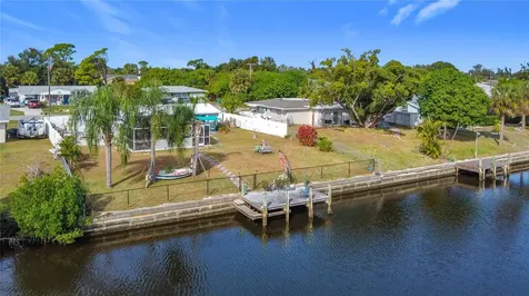 551 W Tarpon Boulevard NW Port Charlotte FL 33952