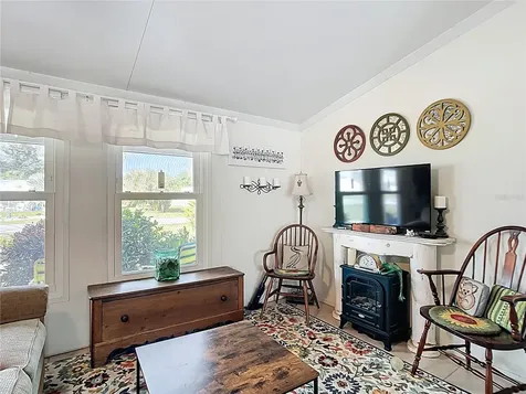 551 W Tarpon Boulevard NW Port Charlotte FL 33952