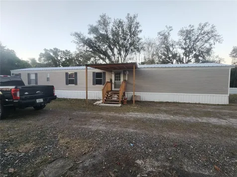 1333 Wilkinson Drive Plant City FL 33566