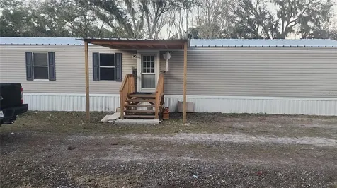 1333 Wilkinson Drive Plant City FL 33566