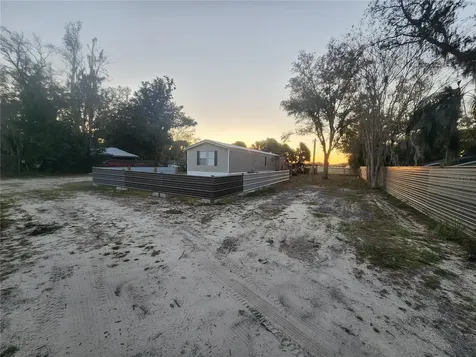 1333 Wilkinson Drive Plant City FL 33566