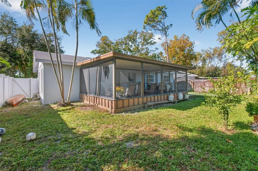 7227 118th Circle Largo FL 33773