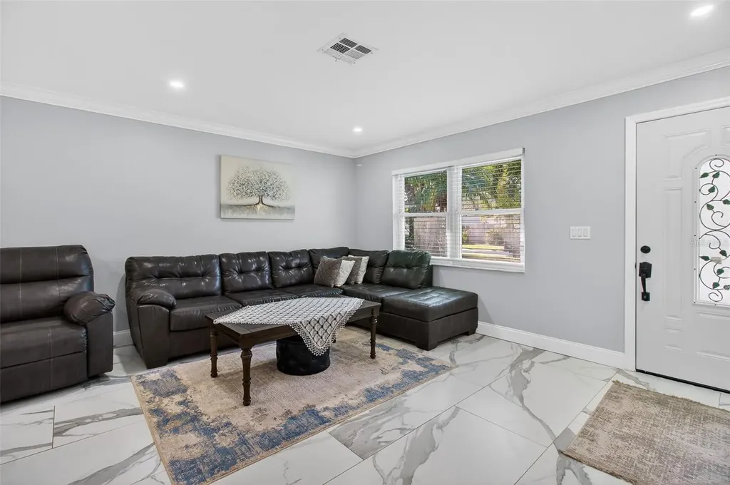7227 118th Circle Largo FL 33773