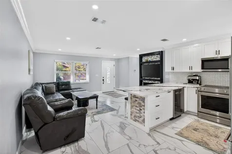 7227 118th Circle Largo FL 33773