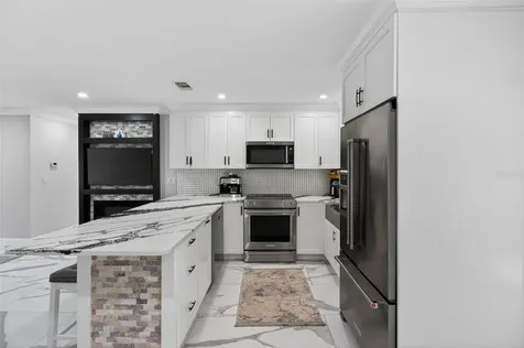 7227 118th Circle Largo FL 33773
