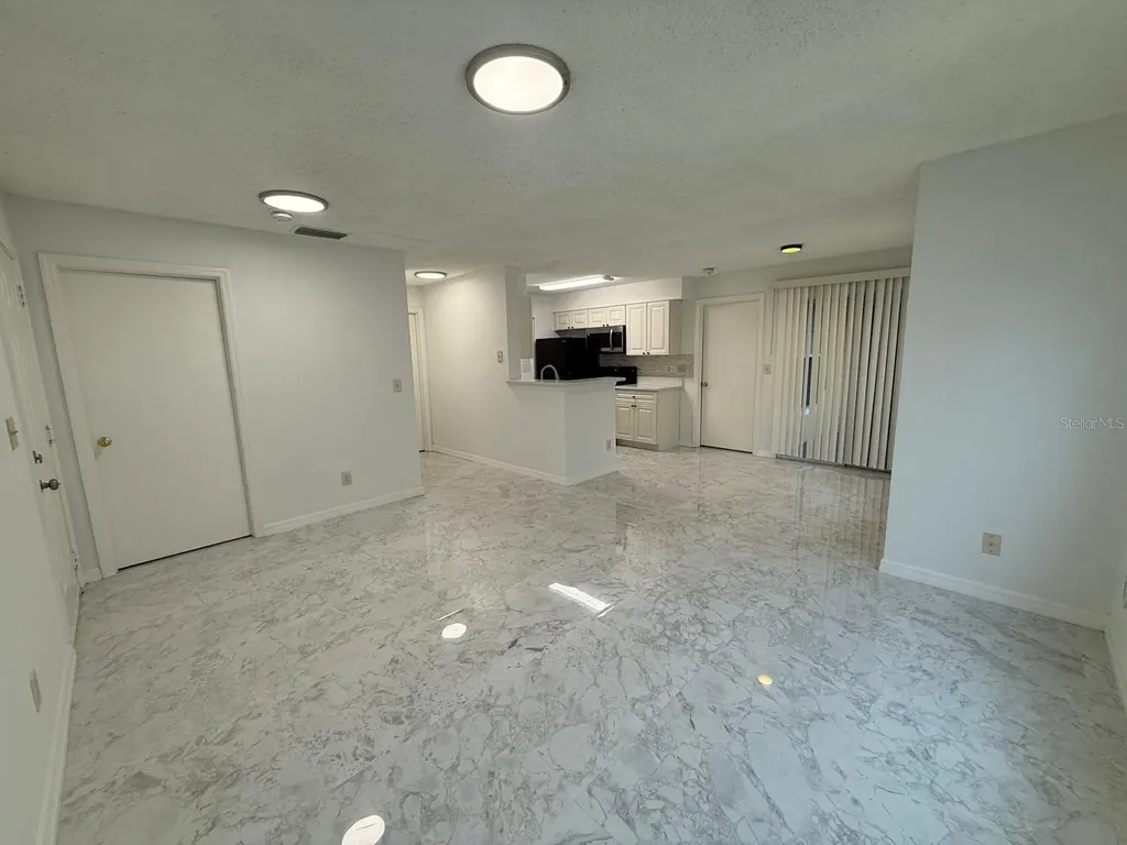 1089 S Hiawassee Road Orlando FL 32835