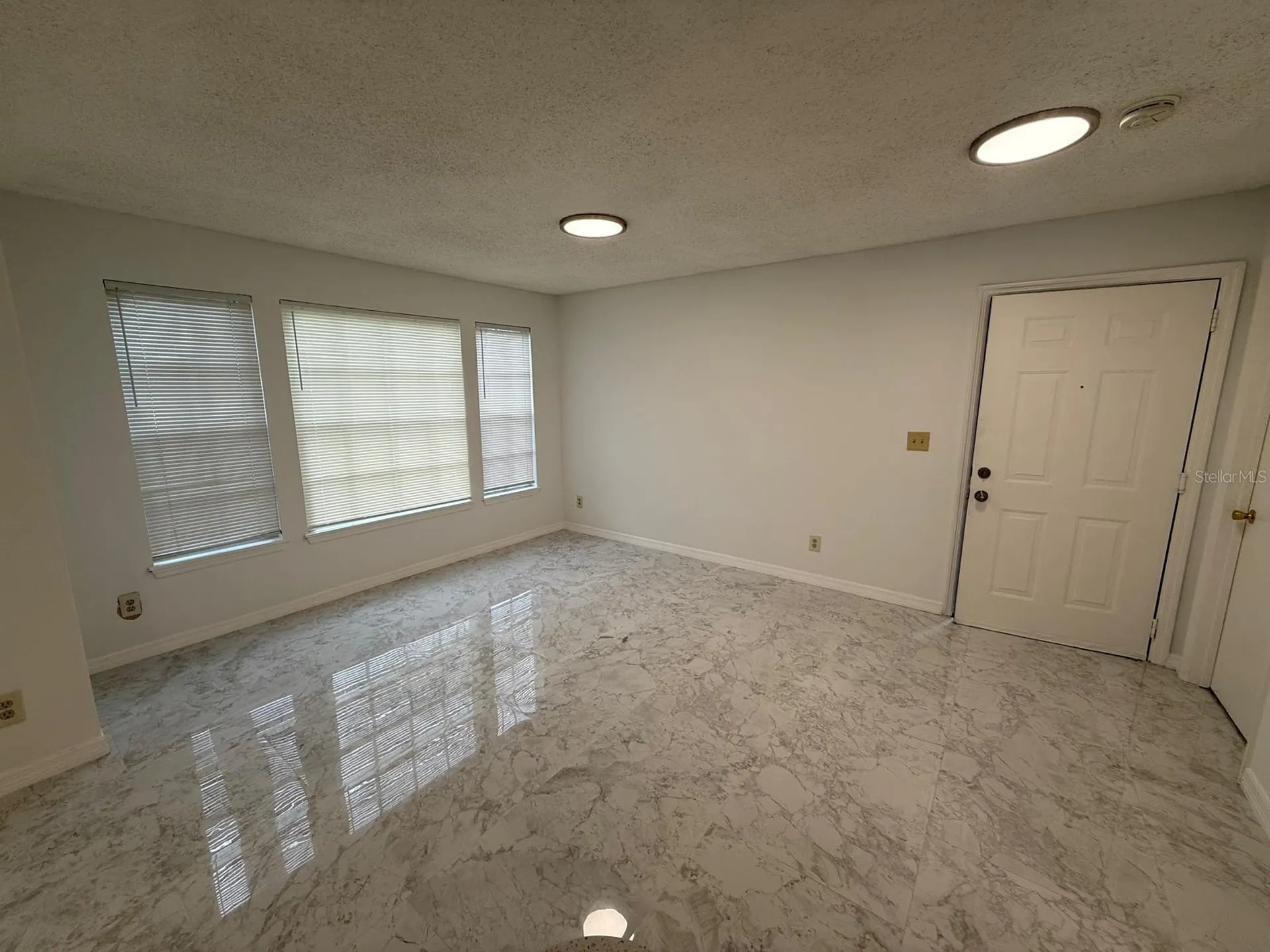 1089 S Hiawassee Road Orlando FL 32835