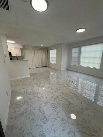 1089 S Hiawassee Road Orlando FL 32835
