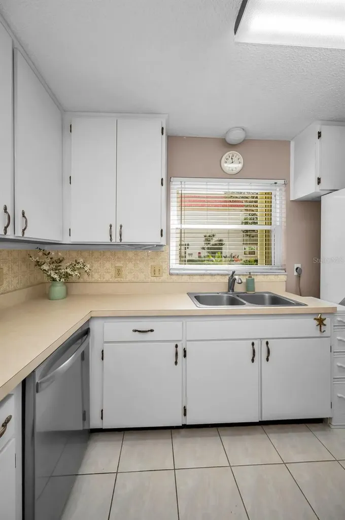 2700 Bayshore Boulevard Dunedin FL 34698