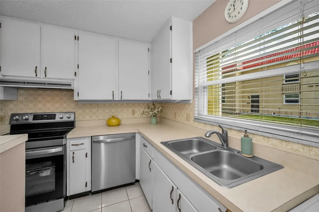 2700 Bayshore Boulevard Dunedin FL 34698