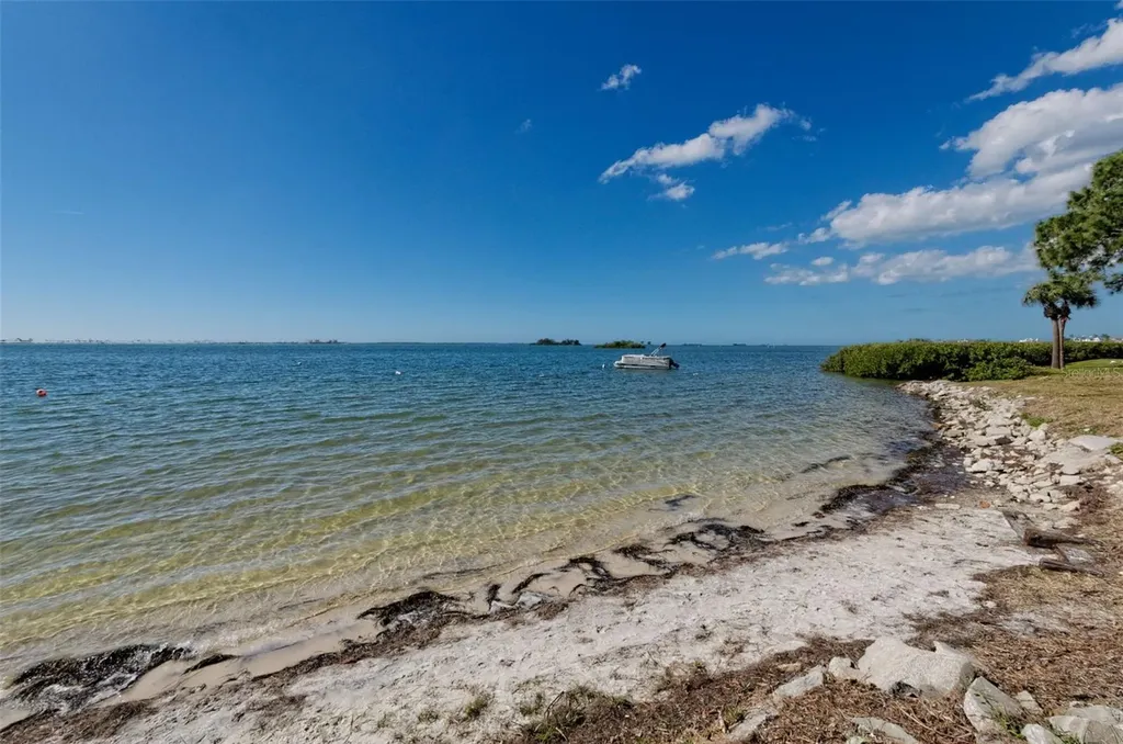 2700 Bayshore Boulevard Dunedin FL 34698