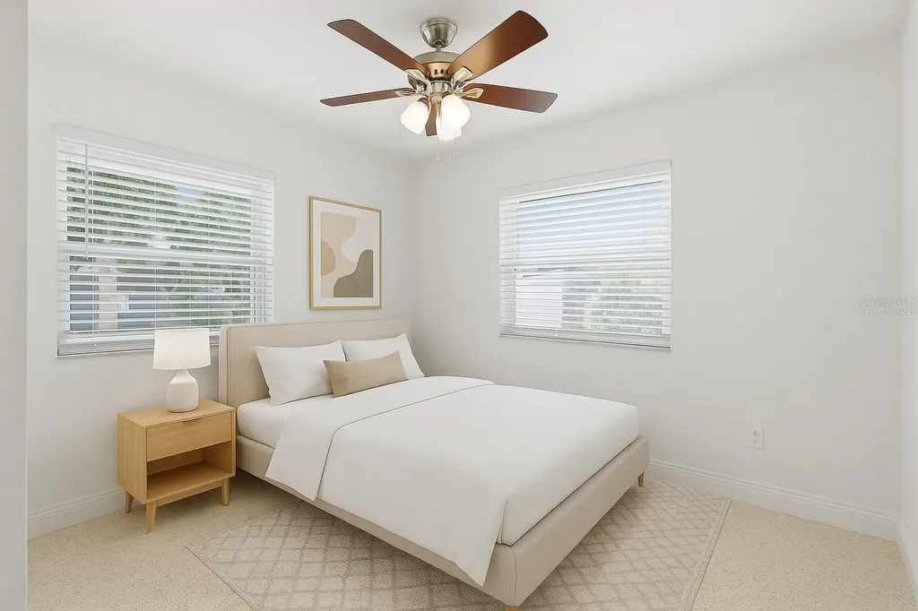 828 89th Avenue N St Petersburg FL 33702