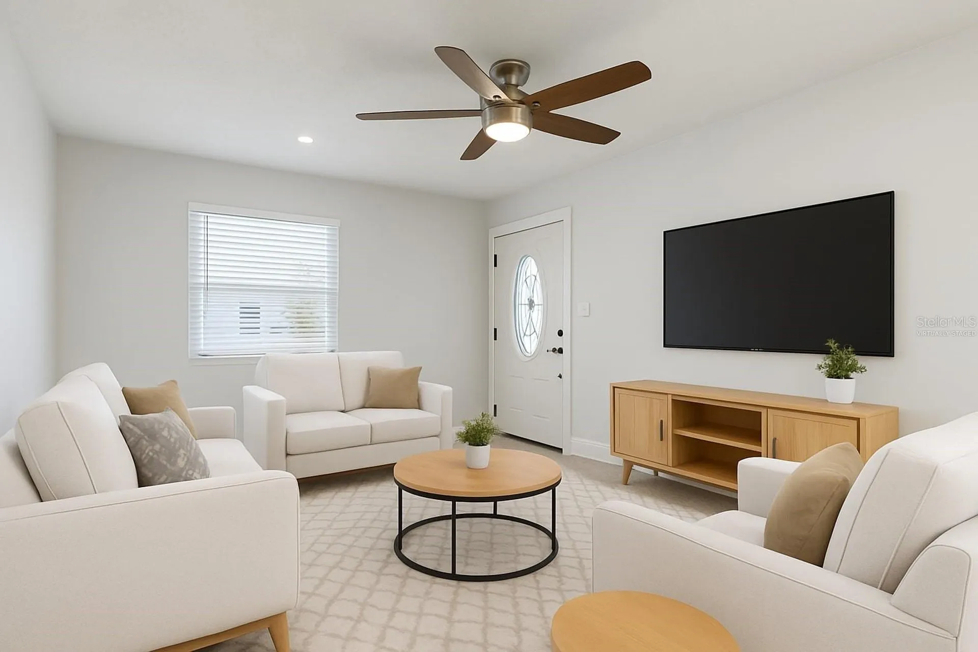 828 89th Avenue N St Petersburg FL 33702