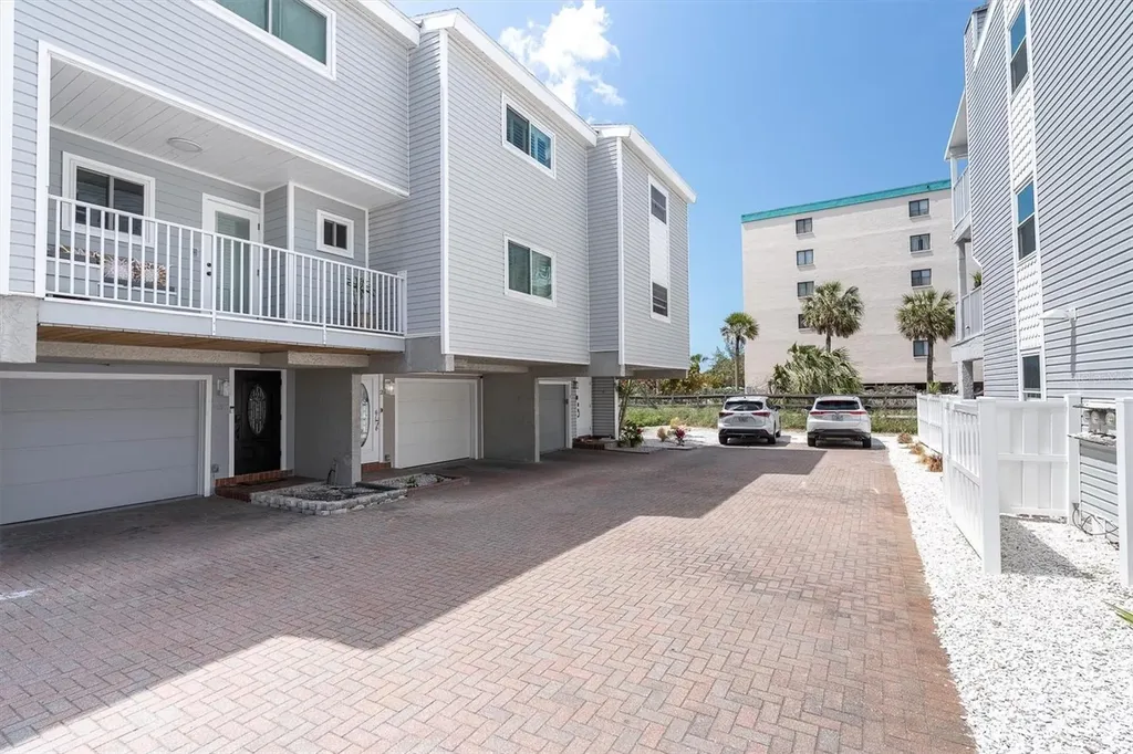 12274 1st Street W Treasure Island FL 33706