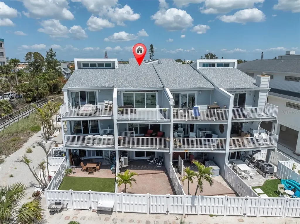 12274 1st Street W Treasure Island FL 33706