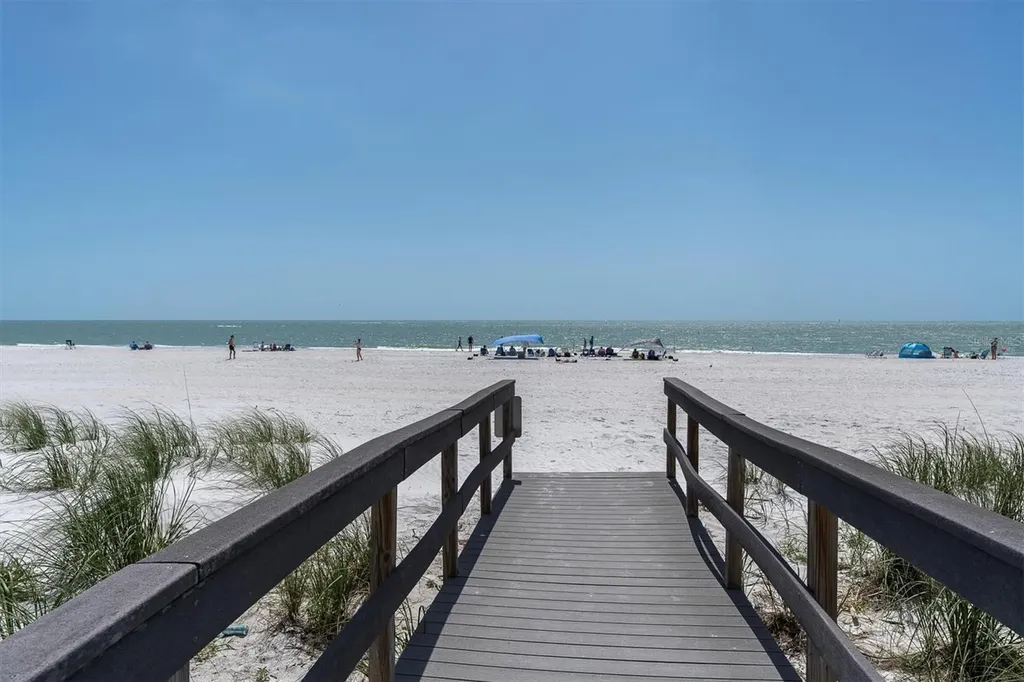 12274 1st Street W Treasure Island FL 33706