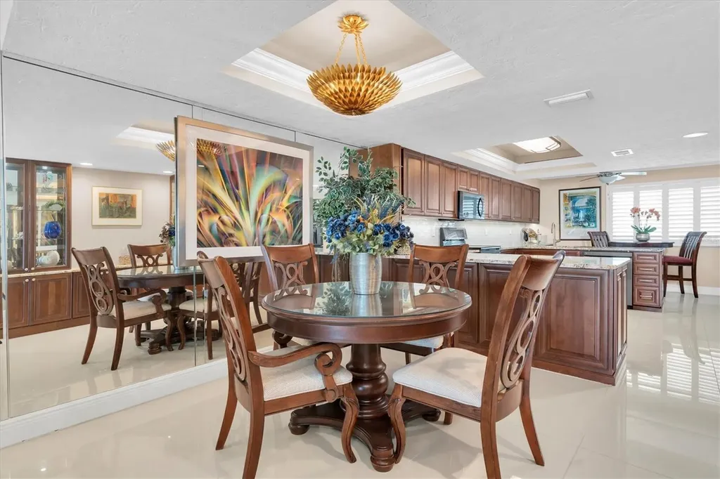 12274 1st Street W Treasure Island FL 33706