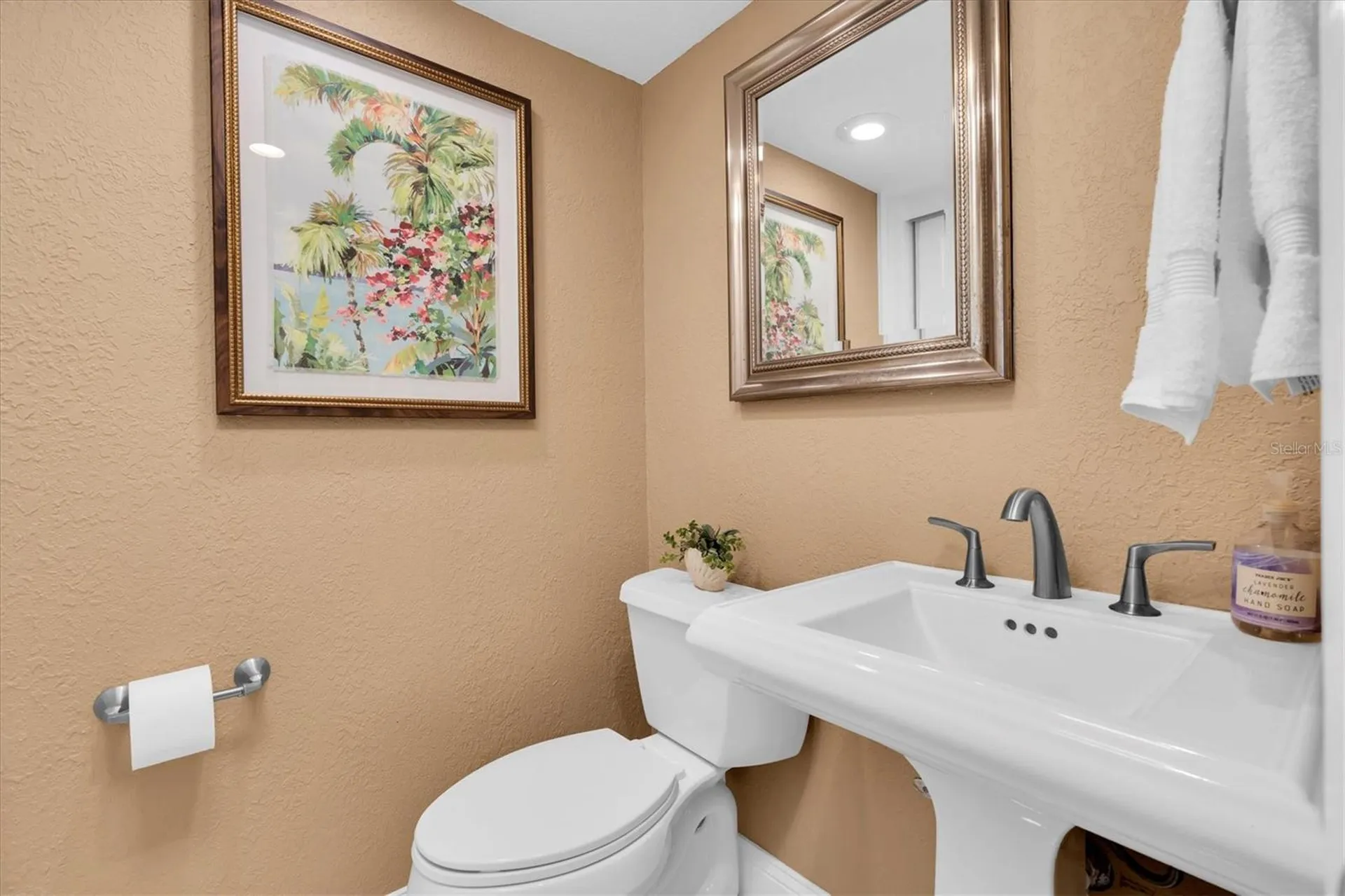 12274 1st Street W Treasure Island FL 33706