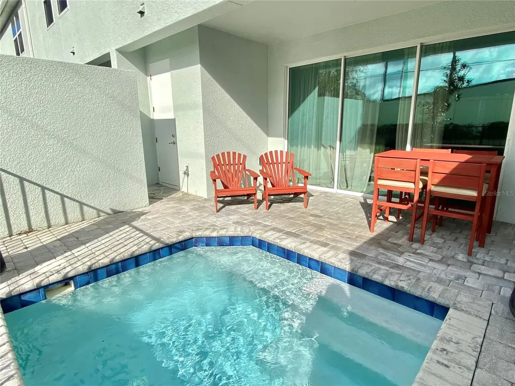 8004 Formosa Valley Place Kissimmee FL 34747