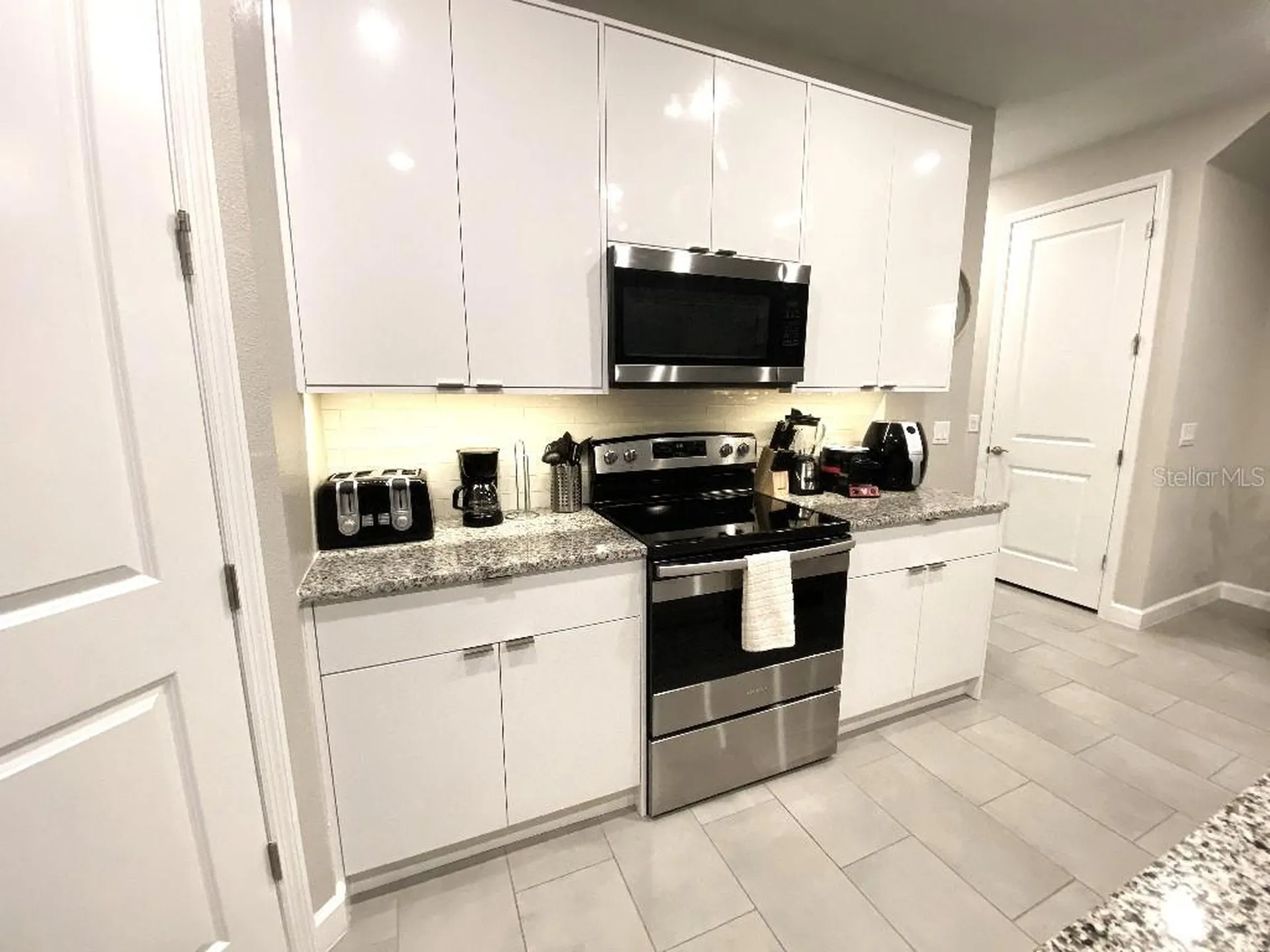 8004 Formosa Valley Place Kissimmee FL 34747