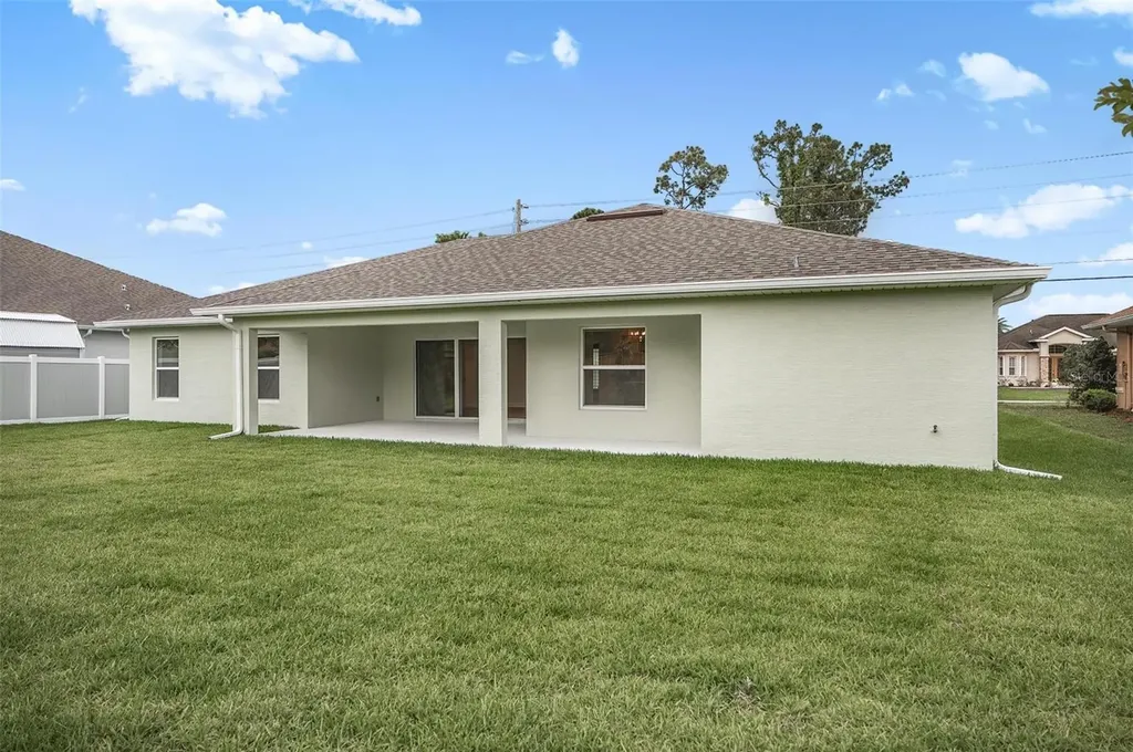 22 Eric Drive Palm Coast FL 32164