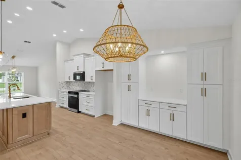 22 Eric Drive Palm Coast FL 32164