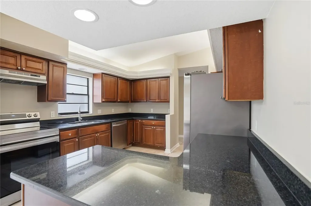 405 Park Ridge Avenue 405 Park Ridge Ave FL 33617
