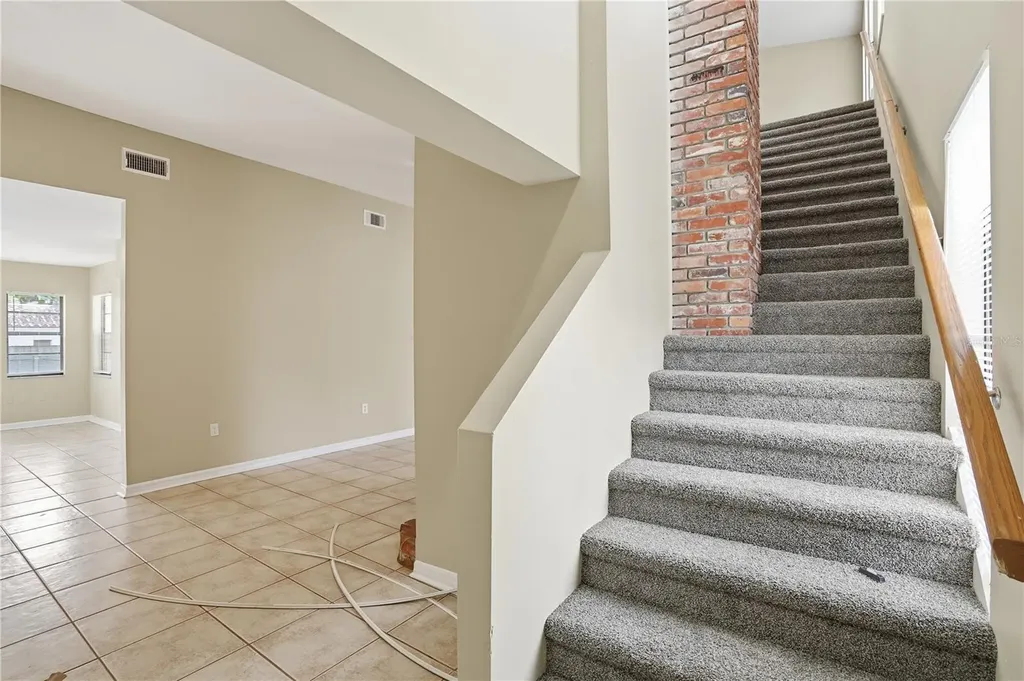405 Park Ridge Avenue 405 Park Ridge Ave FL 33617