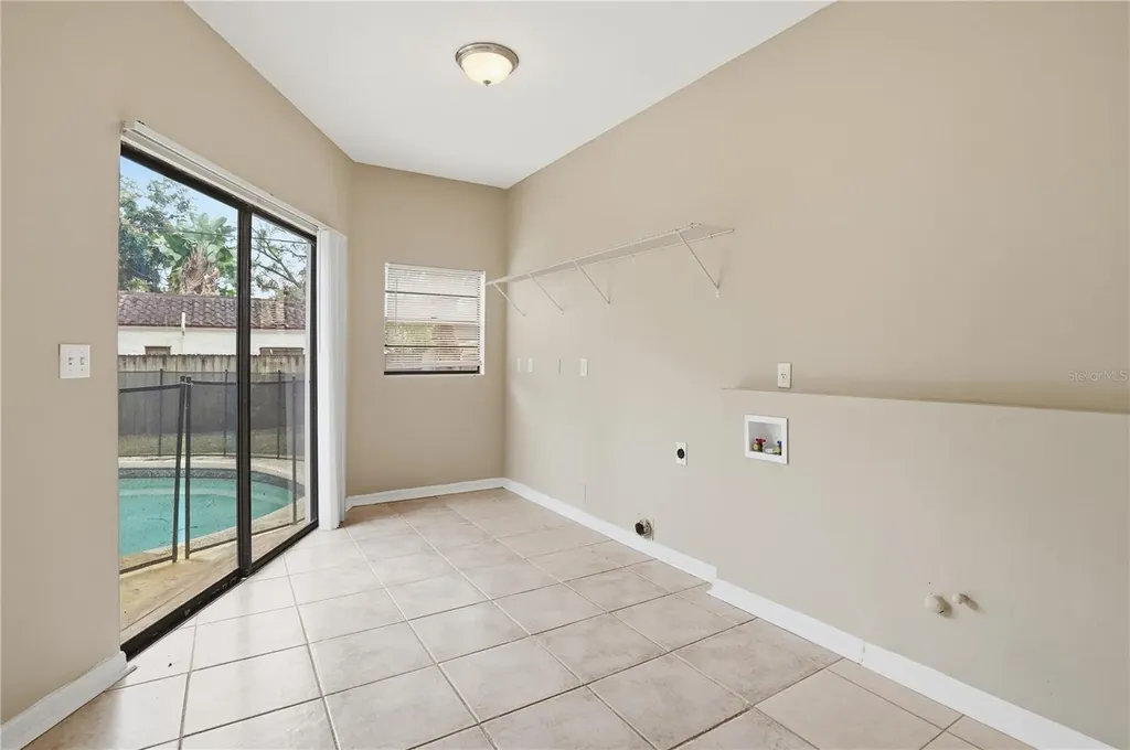 405 Park Ridge Avenue 405 Park Ridge Ave FL 33617