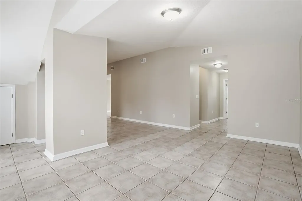 405 Park Ridge Avenue 405 Park Ridge Ave FL 33617