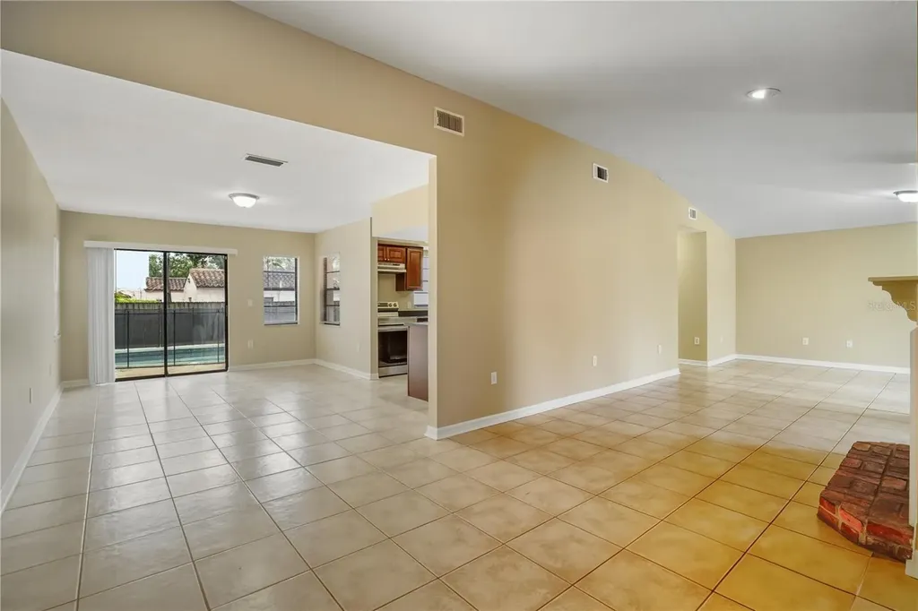 405 Park Ridge Avenue 405 Park Ridge Ave FL 33617