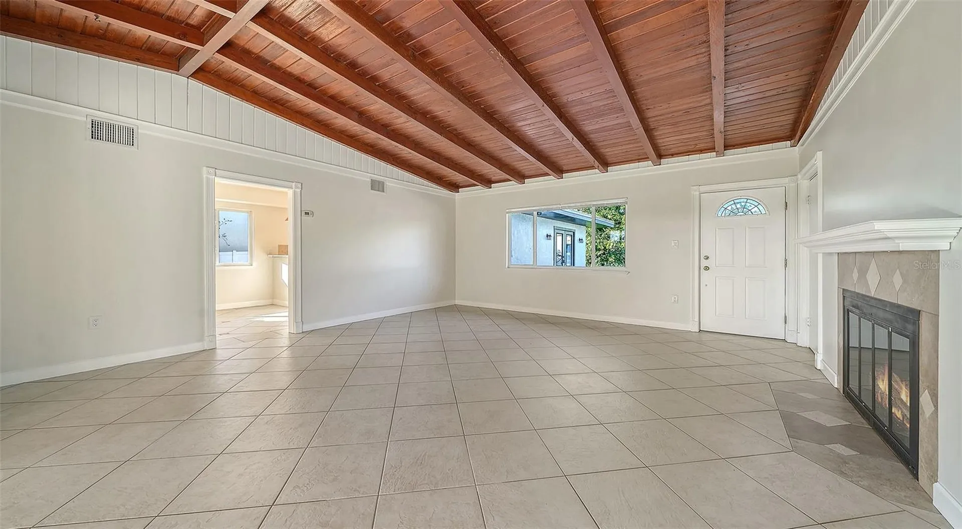 2452 Whippoorwill Circle Sarasota FL 34231