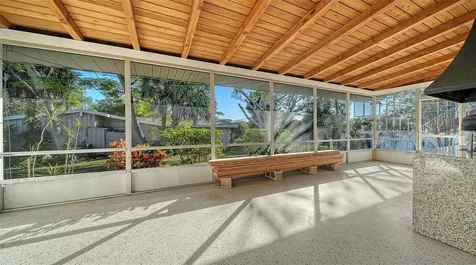 2452 Whippoorwill Circle Sarasota FL 34231