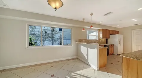 2452 Whippoorwill Circle Sarasota FL 34231