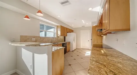 2452 Whippoorwill Circle Sarasota FL 34231