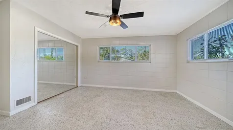 2452 Whippoorwill Circle Sarasota FL 34231