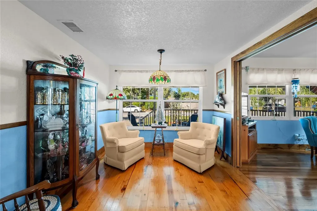 1109 Commodore Street Clearwater FL 33755