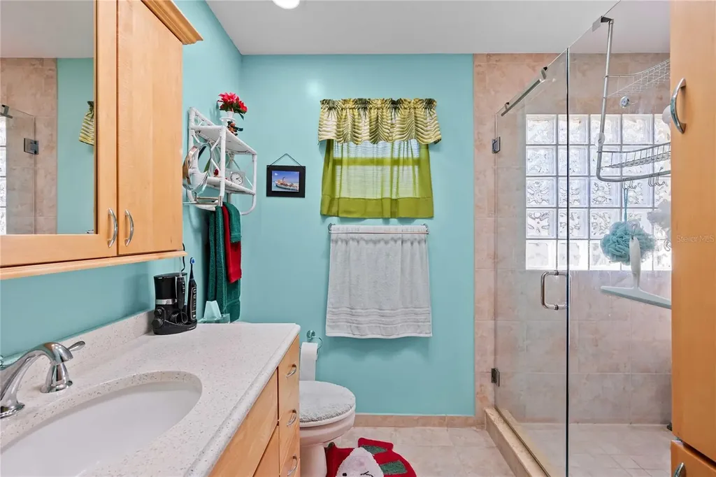 1109 Commodore Street Clearwater FL 33755
